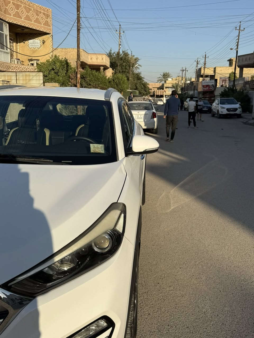 توكسان 2018
خليجي وكاله القاصد خمس عدسات 
محرك 2000 دوش مكفول 
ابيضّ مري شفط 
شاشه 
كاميره خلفيه
تحكم ستيرن 
3 انظمه قياده 
حساسات خلفية 
داخل صاج
ثلاجه جكمجه 
خمسه ويل كب 
عداد المسافه 113 ألف كم 
كير تبريد مكفول 
كفاله عامه من الصبغ عدا التوضيح في الصور 
رقم بغداد الماني باسمي 
السعر 188 وبيهامجال بسيط 
بغداد الغزاليه 
***********
