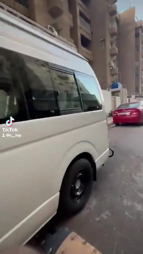 تيوتا هايس للبيع 2009 
السيارة خير من الله تبريد كشنات سياحي 
محرك جديد بيها صبغ ورا باب السلايت 
السيارة متواجده بنجف ورقمها نجف انكليزي الجديد سنويه جديدة مصارله يومين من اخذته  شرط التحويل ثاني يوم اداور  مكلف بالنشر اتصل بالارقام
***********
***********
