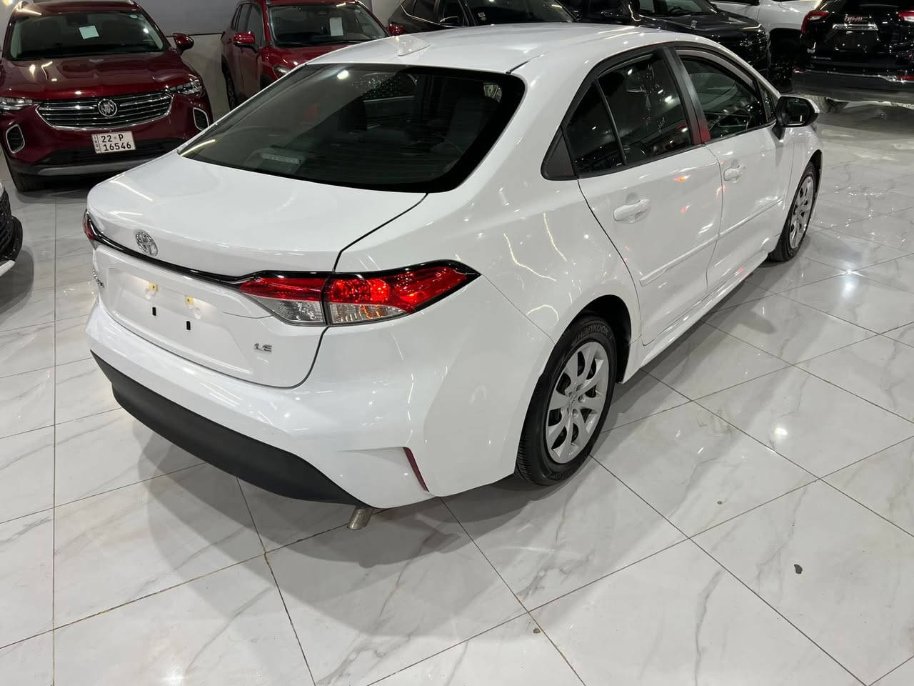 تويوتا كورلا
موديل 2024
موصفات LE 
هيه مو صبغ عامً بس اني انطيك صبغ عام بدون دواخل 
تررقم فقط شماليً
صور الحادث مرفق 
غير متواجد علئ الفيس
***********
