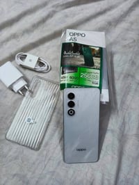 OPPO A5  جهاز بعدة بالضمان مصار أقل الشهر من اخذتة جهاز كارتونة وغراضة...