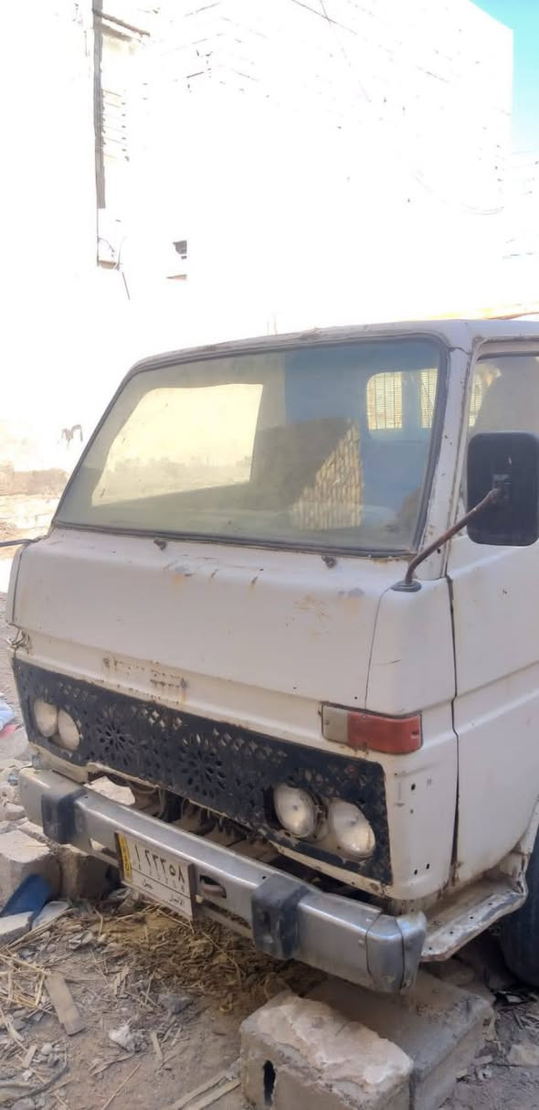 سلام عليكم ورحمة الله وبركاتة 
سياره. مديل 82 سياره جاهزه 
سعر 28وبيه مجال بصيط 
مكان سياره فلوجه. 
سنويه بسمي تحويل ثاني يوم 
رقم الهاتف *********** 
***********
