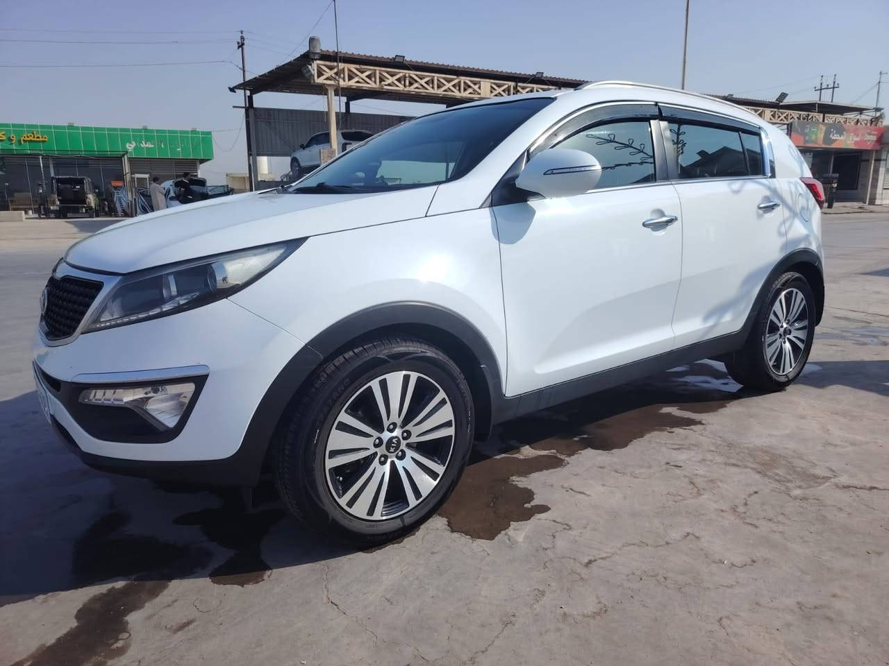 للبيع فقط...
كيا سبورتج موديل 2015 سلوفاكيا
سيارة مكفولة كفالة عامة 
جديدة بمعنى الكلمة  
ماشية 90 كم قابل للزيادة 
مكاني بغداد 

للإستفسار الإتصال 
على الرقم ***********

ملاحظة : غير متواجد للرد على التعليقات.
