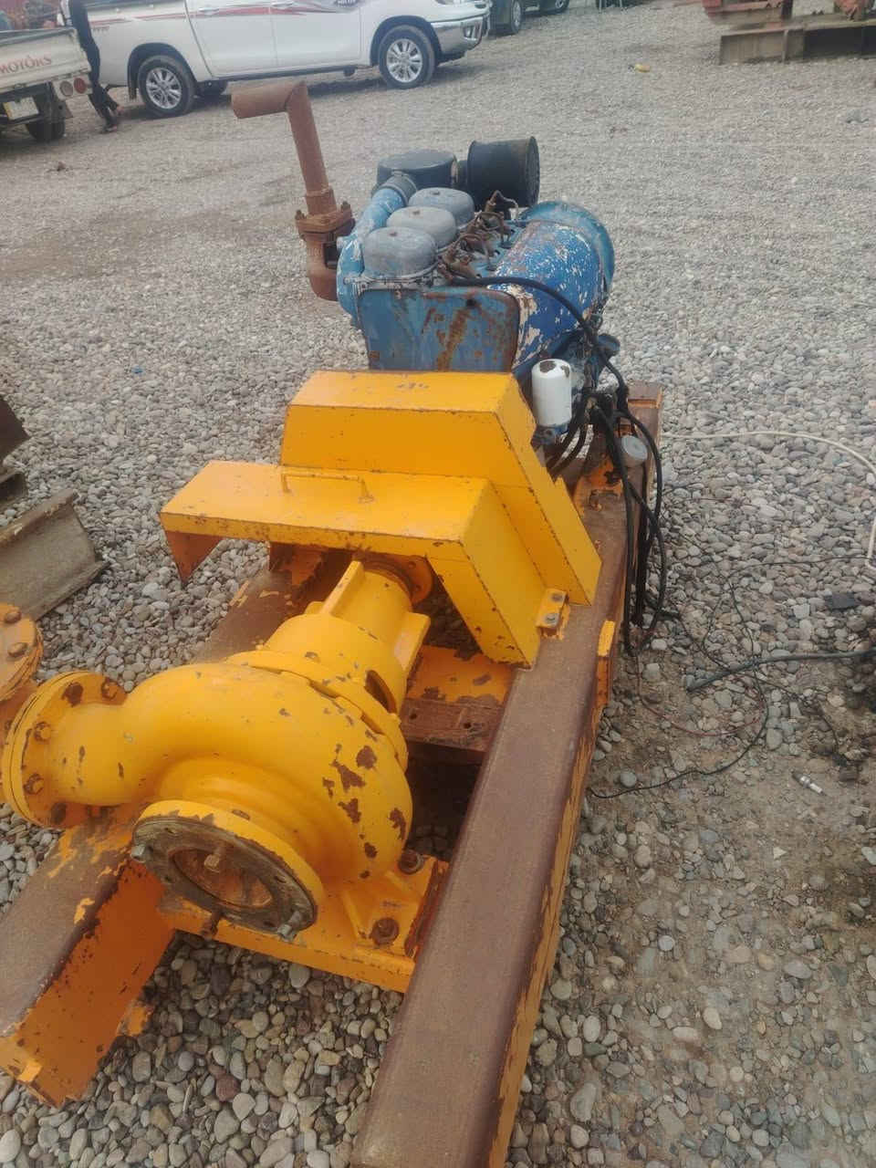 السلام عليكم محرك دويز للبيع شرط الشغل مكفول من كلشي  السعر 20 ورقة للستفسار ***********
