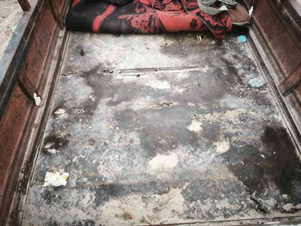 سلام عليكم ستوته للبيع بيه رقم شاصي وبليته اوراقه ضايعه شاصيه كفاله عامه محركه بيه عطل سعر 450وبيه مجال مكاني البصره لزبير مقابل البترو  اكفلك سرقه رقم الواتساب ***********
