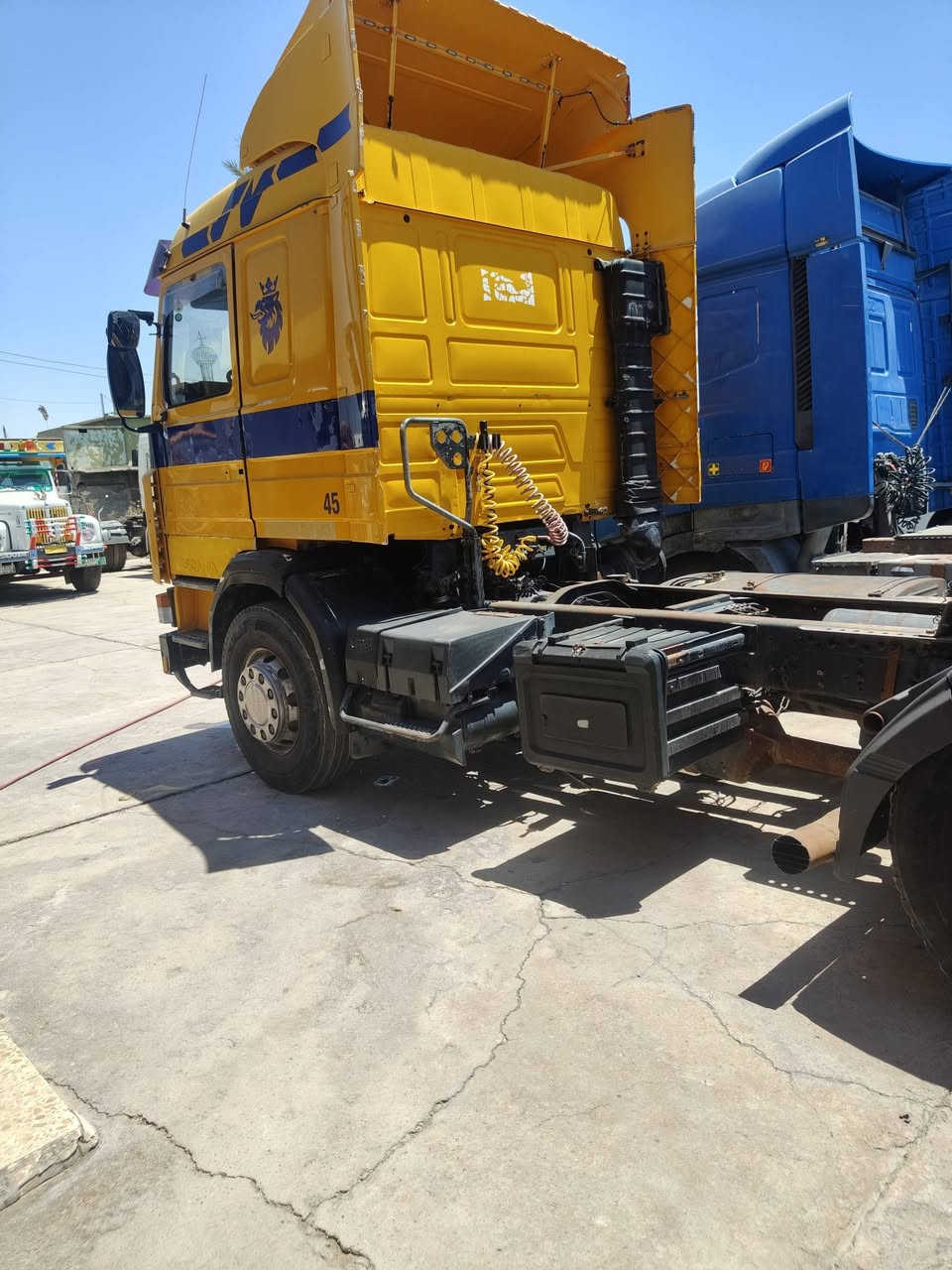 سكانيا M113 360  محرك فحمي  مثبته فلات رقم اربيل  السيارة نضافه فول  📞***********
 ***********
