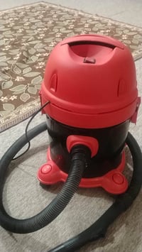 مكنسة كهربائية • متواجد ٢٤ساعة • فيس