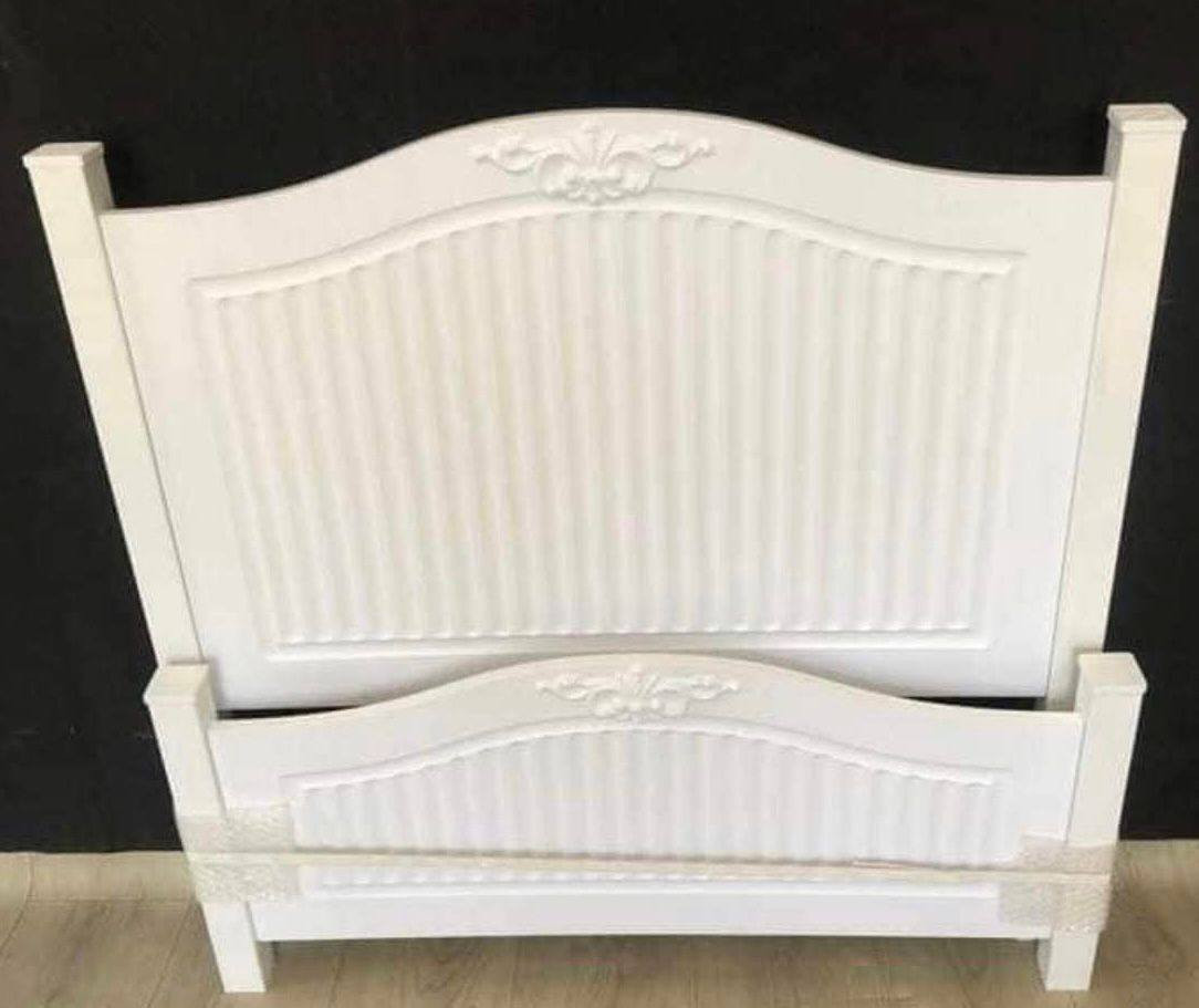 السلام عليكم   
للبيع#  
سرير خشب نفر
  قياس90*190 
صبغ حراري وخشب مضغوط

 السعر 100 مع التوصيل المجاني داخل الكوفة


**إذا كنت صاحب هذا الإعلان وتريد حذفه لأي سبب، رجاءا أرسل رسالة إلى الدعم الفني**