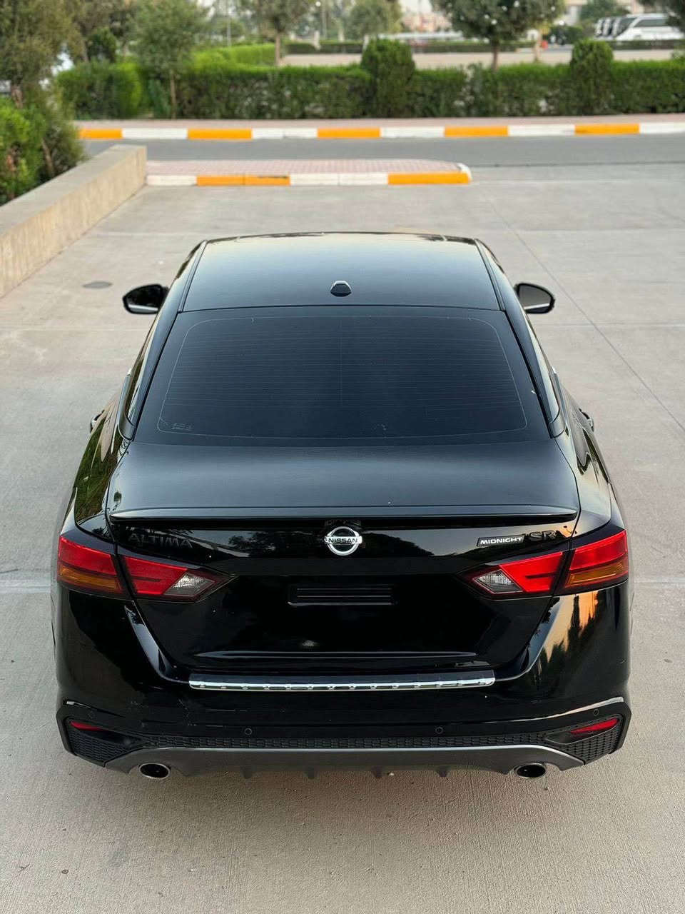 ئالتیما SR Midnight مۆدێل 2022 
١- جەمپەکی بچووکی پشتی لای سایەقی هەیە
٢-سبوغی نییە ارباگی نەتەقیە  
٣-پێشی کەپسە 
٤-٥٠هەزار رۆییە
٥- لەسەر دەقی شەریکەی مایتەوە 
٦-شاشە گەورەیە  
٧- چوار تایەی نوێی لەسەرە
٨-سلاید و کوشین کارەبایی و شاشە گەورە  
زۆر مواصفاتی جوانی هەیە 

نرخ :- ١٨٨$ مەجالەکی کەم Singapore


**إذا كنت صاحب هذا الإعلان وتريد حذفه لأي سبب، رجاءا أرسل رسالة إلى الدعم الفني**