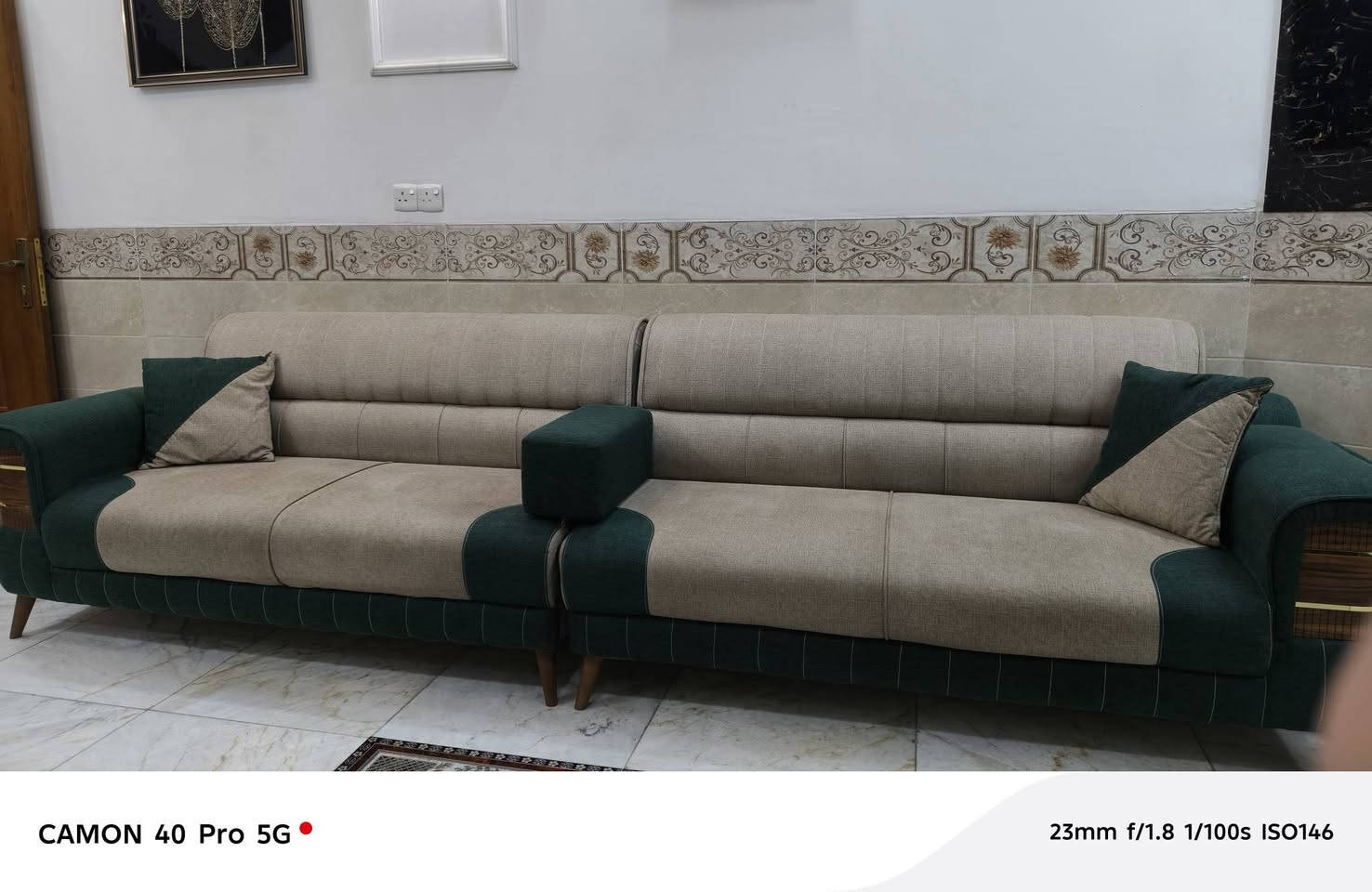 عندي ديوان تفصال نظيف جدا تكمه ١٢متر


**إذا كنت صاحب هذا الإعلان وتريد حذفه لأي سبب، رجاءا أرسل رسالة إلى الدعم الفني**
