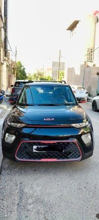 كيا صول موديل ٢٠٢٢ حادثها واضح في الصور السيارة وضعها ممتاز تايرات جدد...