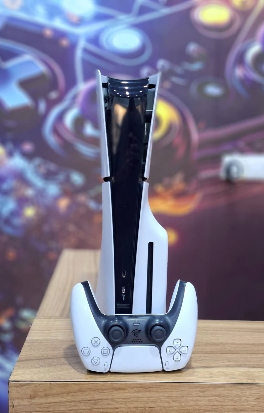 بلي 5 اسلم اوربي معه كامل الملحقاته جهاز نظافه 100
السعر 620 الف 
يوجد توصيل كافه محافظات العراق ب 3 الف
***********
