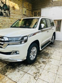 لاندكروز وايديشن • ٢٠١٧ • بدون طخه