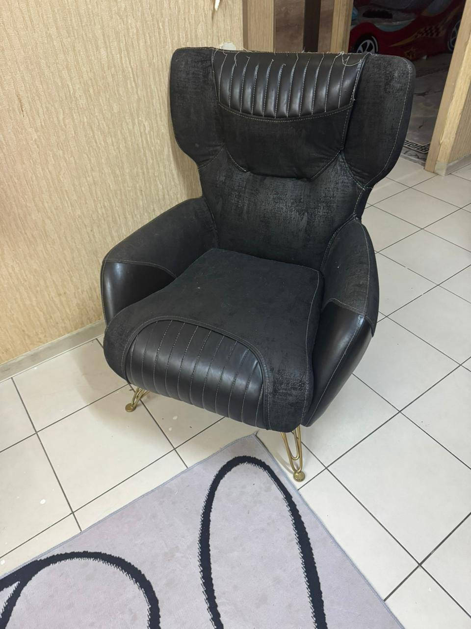 السلام عليكم 
٨ مقاعد تركي كلش نظيف يصير سرير ب ٣٠٠


**إذا كنت صاحب هذا الإعلان وتريد حذفه لأي سبب، رجاءا أرسل رسالة إلى الدعم الفني**