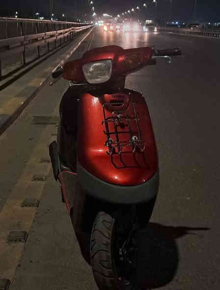 السلام عليكم 
ماطور بوتين للبيع 
دبل سكريته المرغوب
لور احمر 
معمر مره وحده 
شاصي شرط 
تحريكه ومعدل 
تايات جدد 
سعر 225وبي مجال 
سلف لايت بك لايت اشاير هورن كلو شغال بس ايعوزو باتري 
للاستفسار الاتصال على الارقام التالية 
***********
***********اتصال +واتساب
مكاني حي السكر قرب مطعم ابو جنه
