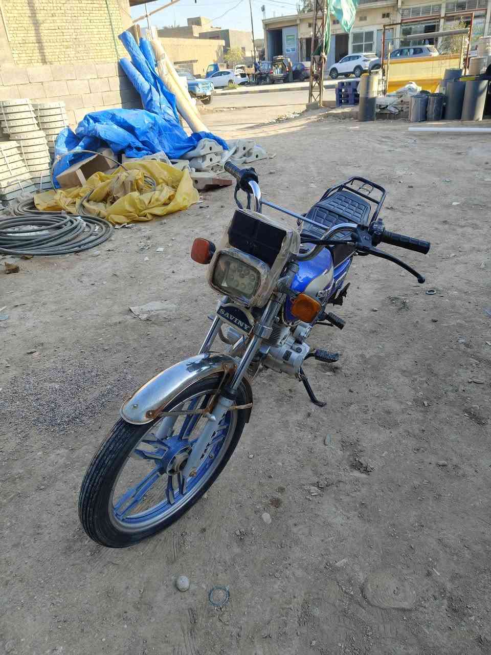 اوراقهه كامله 
موديل 20 المكينه ما مفتوحه كلش ناعمه
نقصهه باتري بس 
لايت امامي شغال
لايت خلفي و اشاير واكفات
دراجه نضيفه كلش وما متعوبه د
سعره 350 وبيهه مجال قليل


**إذا كنت صاحب هذا الإعلان وتريد حذفه لأي سبب، رجاءا أرسل رسالة إلى الدعم الفني**