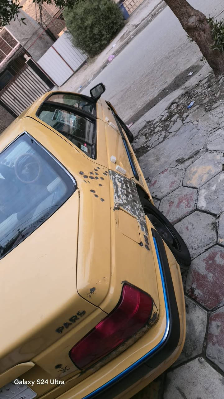 السلام عليكم
ييجو بارص 2015 للبيع !!
سياره جاهزه كير ومكينه مكفولات لا تنقيص ولا تبخير 
صدر امامي خلفي جديد اليوم شديت الها 
باتري جديد كهربائيات كلها كامله 
السياره مدوشمه عام وشاد فوكاها هاي الخامه 
السياره بيها جاملغ امامي الايمن مبدل 
والخلفي مصار كم يوم صار ويايه حادث ومعمر جديد بعدني حتى مصابغه 
مكاني بغداد /الشعب 
***********
بالصور مبين كل تفاصيل السياره + فيديو للضربه عندي
