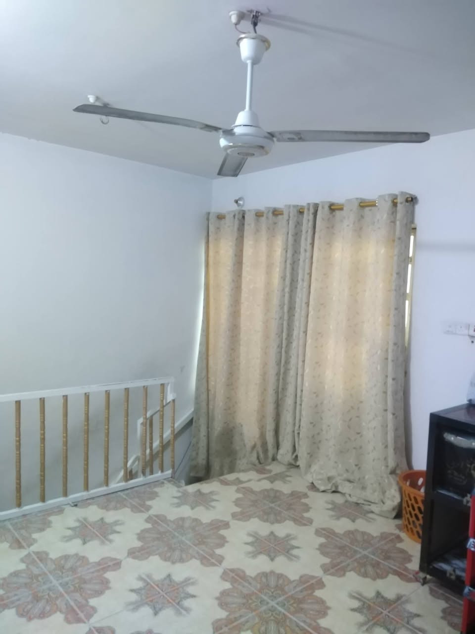 السلام عليكم ورحمة الله وبركاته 🏛️🏛️🏛️

عقار للبيع مساحتة 110م طابق ونص حرف T بحي الشهداء قرب مكتب الرشيد بيع مستعجل 130 مليون ركن ماكولات العراقي ثالث قطعة عن السايدين مال مكتب الرشيد وسعره مناسب بنائه كونكريت مسلح البيت وي مستوى الشارع موقعه مميز جدا وسعره مناسب خدمات كاملة متوفره يتكون الطابق الأول من غرفة نوم وصالة ومطبخ واستقبال مع تخاريج وصحيات داخل وخارج البيت اما الطابق الثاني يتكون من غرفه نوم وصالة وسطح للأستفسار أكثر الأتصال على الرقم *********** جاسم الكرعاوي بي 🏛️🏛️🏛️
