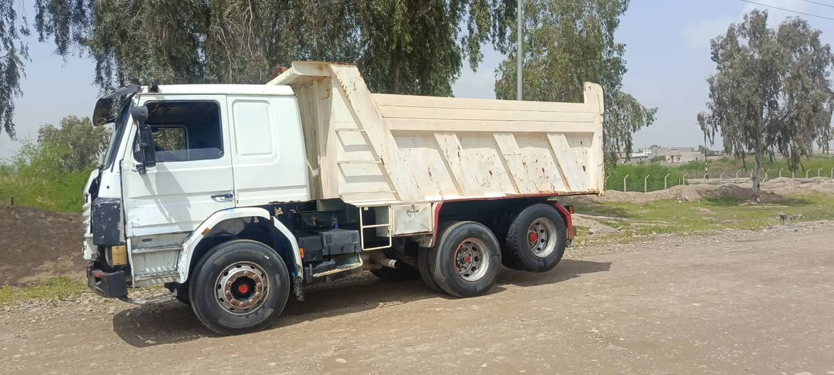 السلام عليكم بسبب الوعود الكاذبة سكانيه 113 رقم صلاح الدين 
موديل 93 سنكل عضله مكينه 12 ونص ، گير 5×5
السعر 145 وبيه مجال مكينه لا صرف ولا بخار
***********
***********
