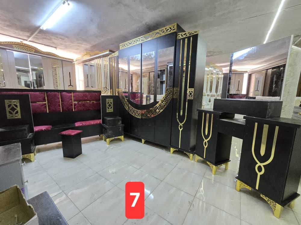 😎#تكسير الاسعاار بلش 😍
👑بس⛔️ ب5مليون😍 مع فرشة هددددية😍😎
🔥👈 احدث واجمل تصاميم غرف النوم خشب لمايكا 👍🏼
📲للاستعلااام
الغرفة مؤلفة من.. توصل0937653734
1️⃣#خزانة 6 ابواب فتح220 _220 مع أضائة😍
2️⃣ #تخت مجوز صندوق،150×190
 3️⃣#بيرو مراي 4دروج+بابين
4️⃣ #كمديناات عدد 2 مع تاج

 5️⃣شازلونة لتخت بأحدث تصميم
6️⃣الغرفة نوم خشب  #ميلامين سماكة 14 بالكامل
🚛يوجد توصيل وتركيب
🌹🌹🌹🌹


**إذا كنت صاحب هذا الإعلان وتريد حذفه لأي سبب، رجاءا أرسل رسالة إلى الدعم الفني**