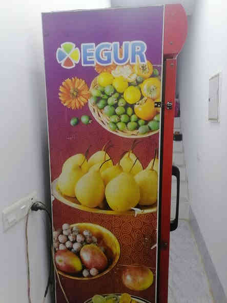 عارض مالت محل للبيع شغال كل عيب مابيه
السعر ١٧٥
المكان دوميز
***********
