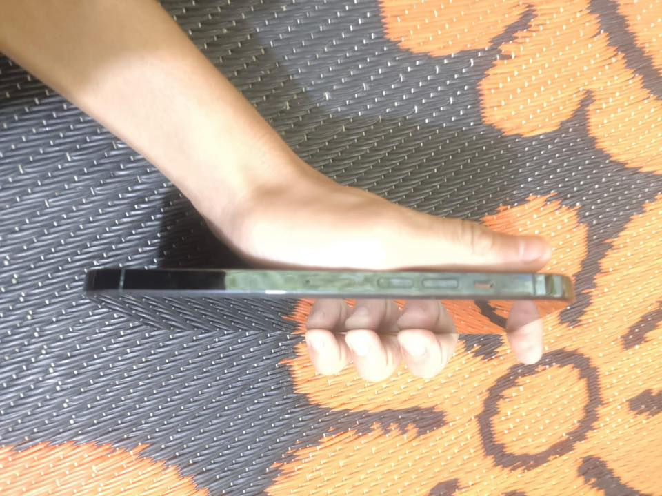 السلام عليكم ايفوان 13 برو ماكس للبيع
الجهاز مستبدال فقط بطاريه :100 

الشاشه اصليه واكاله فيس ايدي شغال 

الذاكره 256 

الضهر بيه فطر

الجهاز شرق اوسط باب اول وليس امريكي

السعر 550 او بيه مجال 

***********
