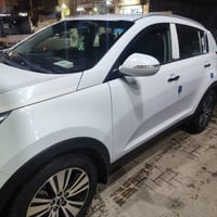 سبورتج خليجي موديل ٢٠١٦ محركه ٢٠٠٠ سياره مابيه أي نقص تراي وين متريد م...