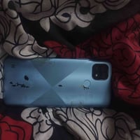 ريلمي • بدله شاشة • مستعمل