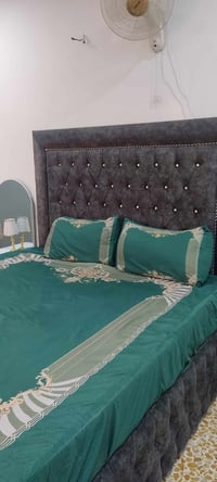 غرفه نوم • ٦ قطع • خشب عراقي
