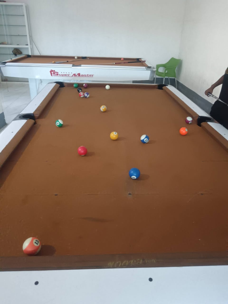 ميزين باليارد مستعمل قليل نضيف وجديد للبيت ***********
