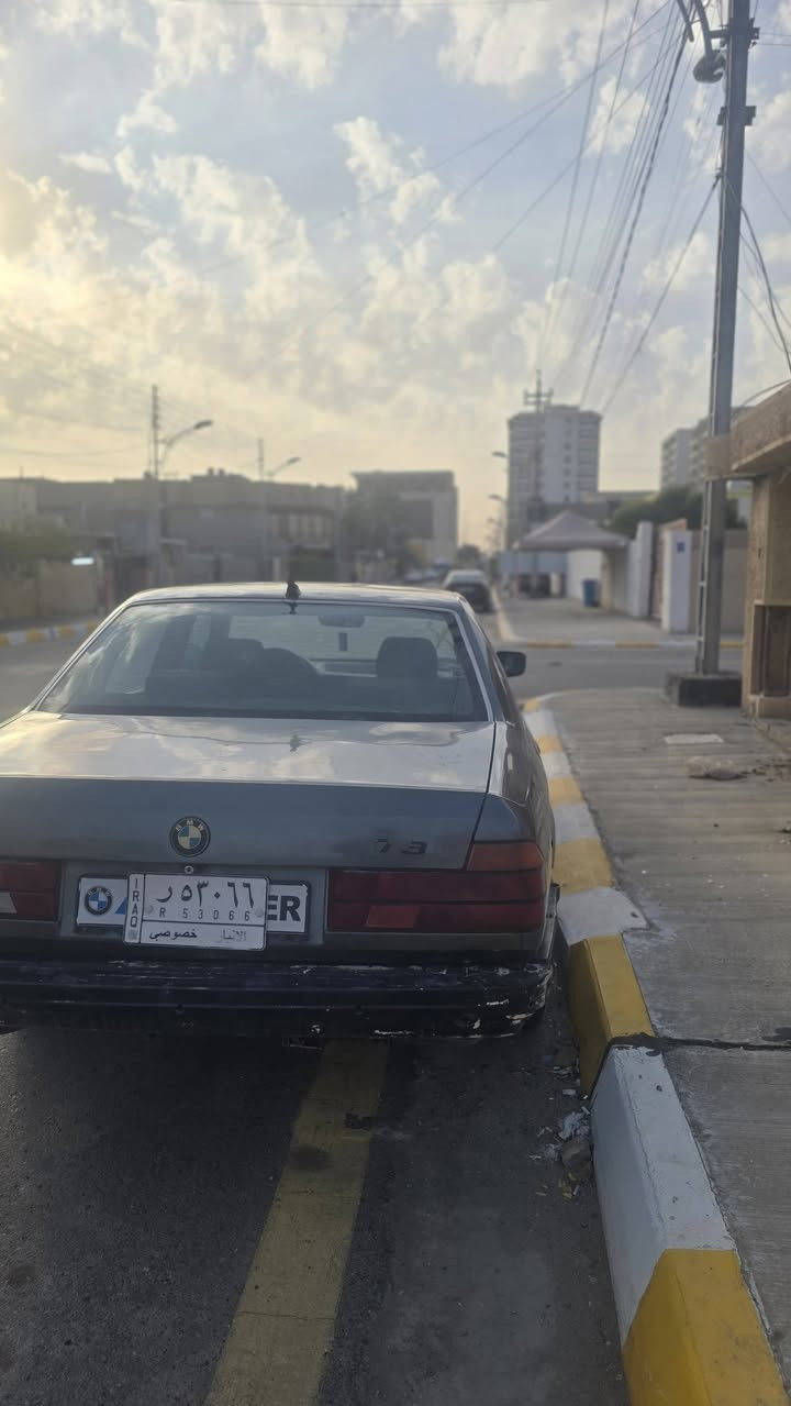 بيم للبيع موديل 91 اصل وفصل حجم 730باب كصيرسلايت محرك كير بلكرتون كهربائية نضيفه وجاهزه رقم انبار رقم الماني سنويه نهاية 2026 بس دعامياته تعبانه لا بيه خياس ولاضربه قويه مصبوغه جماليه لايت بس يرادله ربط من يم لايت شادهن جدد وماربطتهن مكان سياره الفلوجه سعر 36وبيه مجال
***********
