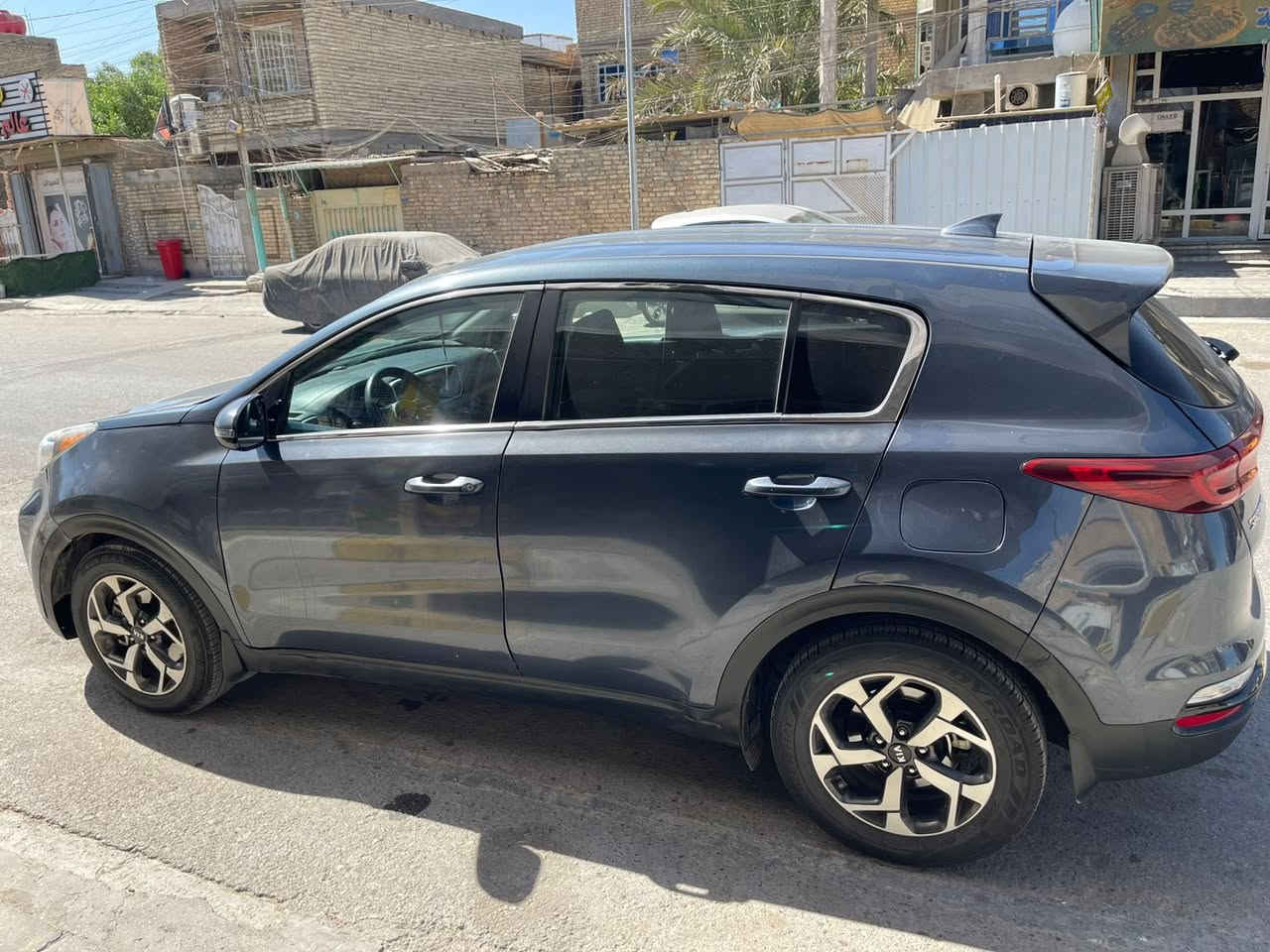 كيا سبورتج
موديل 2020
حادثها موضح بالسونار
تخم تاير وباتري جديد  
رقم أربيل سنويه بأسمي
بغداد الأمين
*********** 
السعر 155$ وبيهه مجال
