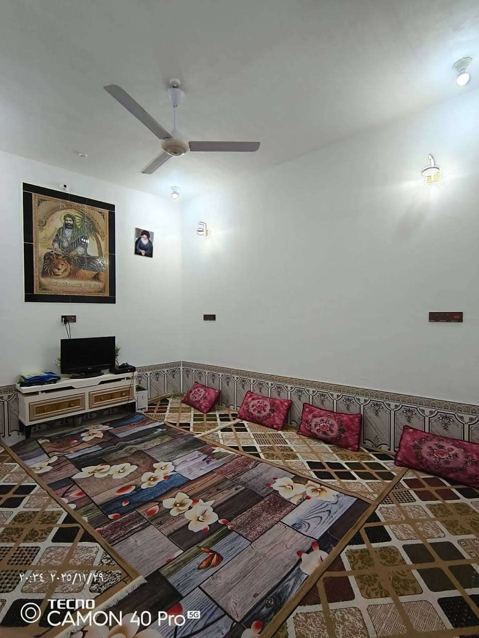 بيت للبيع طابواسهم  مساحه 100م غرفة صاله استقبال مطبخ حمام داخلي وخارجي الطابق الثاني غرفتين وصاله وصحيات عوز لبخ وبياض الطابق الثاني العنوان السفينه  قرب جامعة الامام الصادق  السعر 78 مع المجال لتواصل ***********
