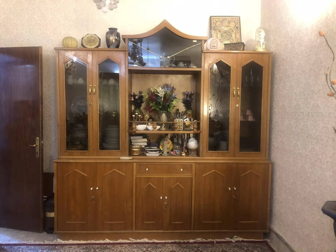 السلام عليكم 
بوفية للبيع 🔥🔥🔥
للاستفسار  ***********
