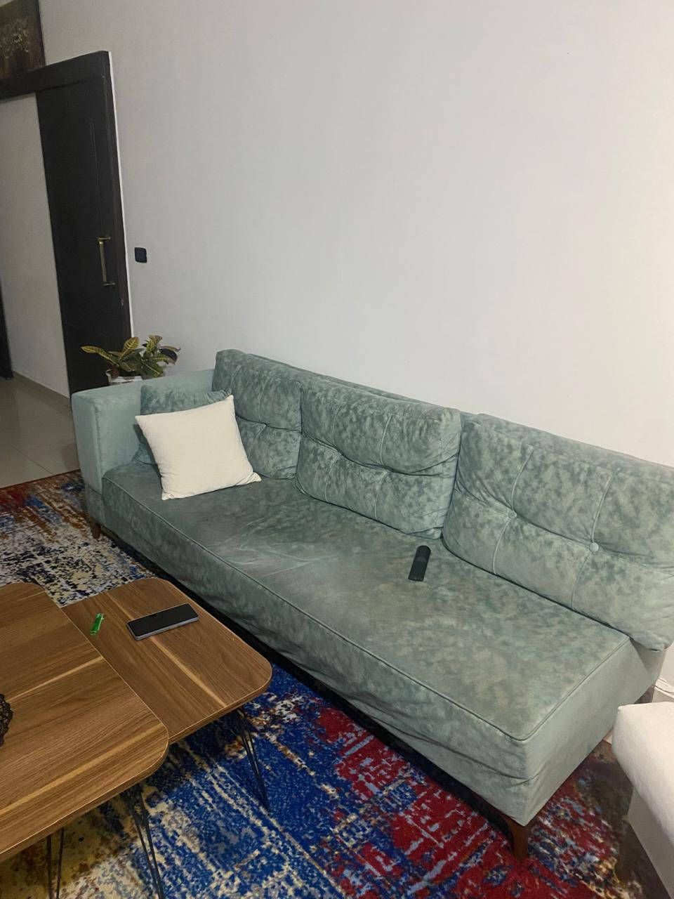 للبيع طقم كنبايات ٧٠٧٠٩١٩٥


**إذا كنت صاحب هذا الإعلان وتريد حذفه لأي سبب، رجاءا أرسل رسالة إلى الدعم الفني**