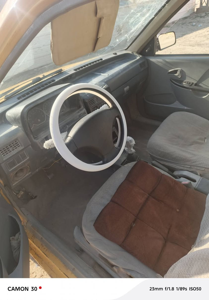 سلام عليكم سايبة البيع مديل 209 مصفرة هية وغرامات سنوية 27 راعية موجود يريد تحويل مكينة كير خير من اللة بس عدي الرابع يفلت مكاني م قصر سعر 15 وبية مجال ***********
