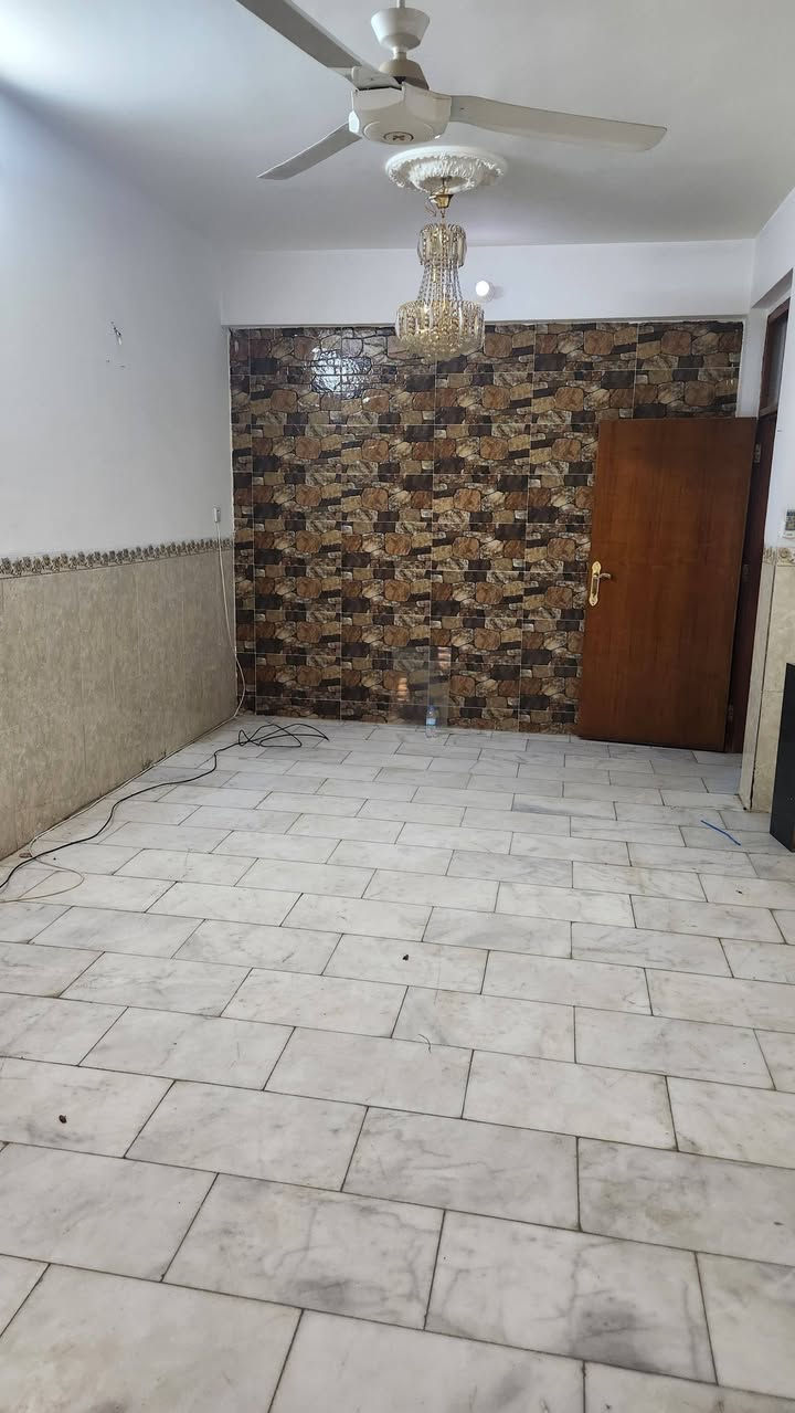 🏡✨ من منزلٍ قديم إلى مساحةٍ تنبض بالأناقة والجمال ✨🏡
نفخر في مكتب سهم بغداد للتصاميم الهندسية بإتمام مشروع إعادة تأهيل وترميم منزل سكني وفق رؤية هندسية حديثة تجمع بين الجودة العالية والتفاصيل المتقنة والتصاميم العصرية.
لقد تم تنفيذ أعمال الترميم والتشطيب بعناية فائقة، مع التركيز على أدق التفاصيل لتحقيق بيئة سكنية مريحة وعملية تعكس الذوق الرفيع وتلبي متطلبات الحياة الحديثة.
🔹 جودة في التنفيذ 🔹 دقة في التفاصيل 🔹 مواد مختارة بعناية 🔹 إشراف هندسي متكامل 🔹 التزام بالمواصفات والمعايير الفنية
نحوّل الأفكار إلى واقع، ونمنح المنازل حياةً جديدة تليق بأصحابها.

📍 العنوان: بغداد – حي الحسين – المدخل الرئيسي جهة الأطباء
📞 للاستفسار والتواصل: ☎️ *********** ☎️ *********** ☎️ ***********
مكتب سهم بغداد للتصاميم الهندسية خبرة هندسية... وجودة في التنفيذ... وثقة نبنيها مع عملائنا. 🏗️✨
