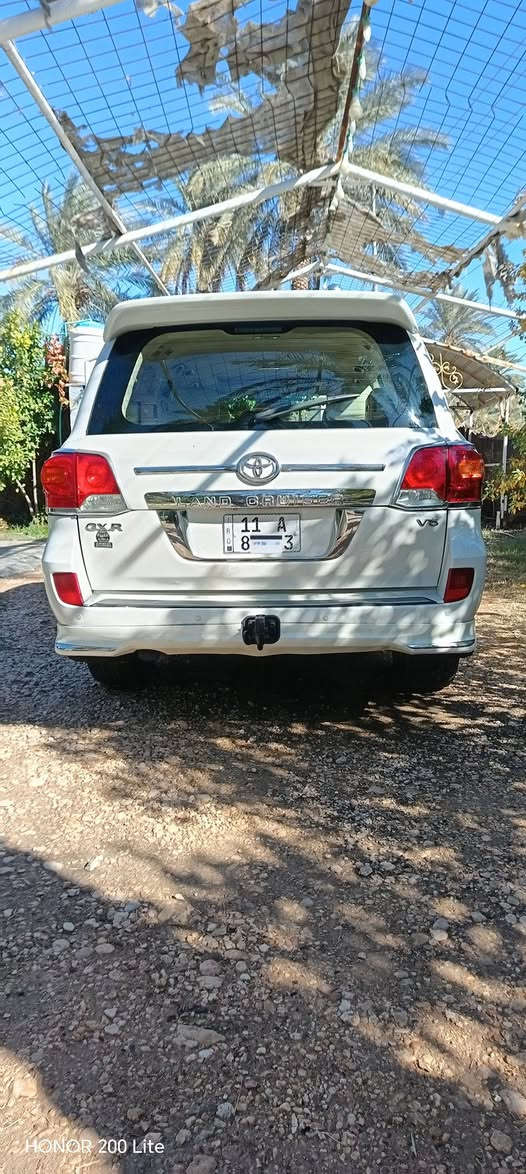 لاندكروز 2012 بريم GXR رقم بغداد انكليزي 
مكفوله من الصبغ والفتح والتبديل ( فقط بارد بسيط) 
فول مواصفات كشنات بقلاوه تدفئه تبريد كهربائيه 
كامرات اماميه شاشة كبيره
كير وحداديه كفاله جديده جداً 
تبريد 3 قطع سبعه راكب  زراك لايت 
منظومه زنون مري قلاب محرك ( الكبير) 
6 سلندر ماشيه 168 حقيقي شرط  (الجرس)
 مكان بابل السعر 337 $
 للأستفسار ( ***********)
