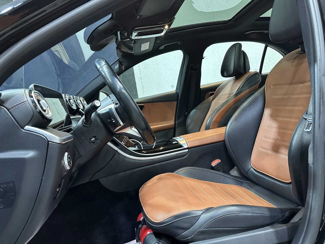 Mercedes -Benz 2023 C200 🇩🇪
مرسيدس بينز 🇩🇪2023 c200 
ضمان وكالة BCM 
كفالة عامة ✅
تغليف كامل المركبة ppf 
عداد المسافة المقطوعة 49000 k/m 

📍بغداد شركة ابو ظبي چكوك قرب بوابة الكاظمية 

0771 811 1145

0781 844 4044 📞
