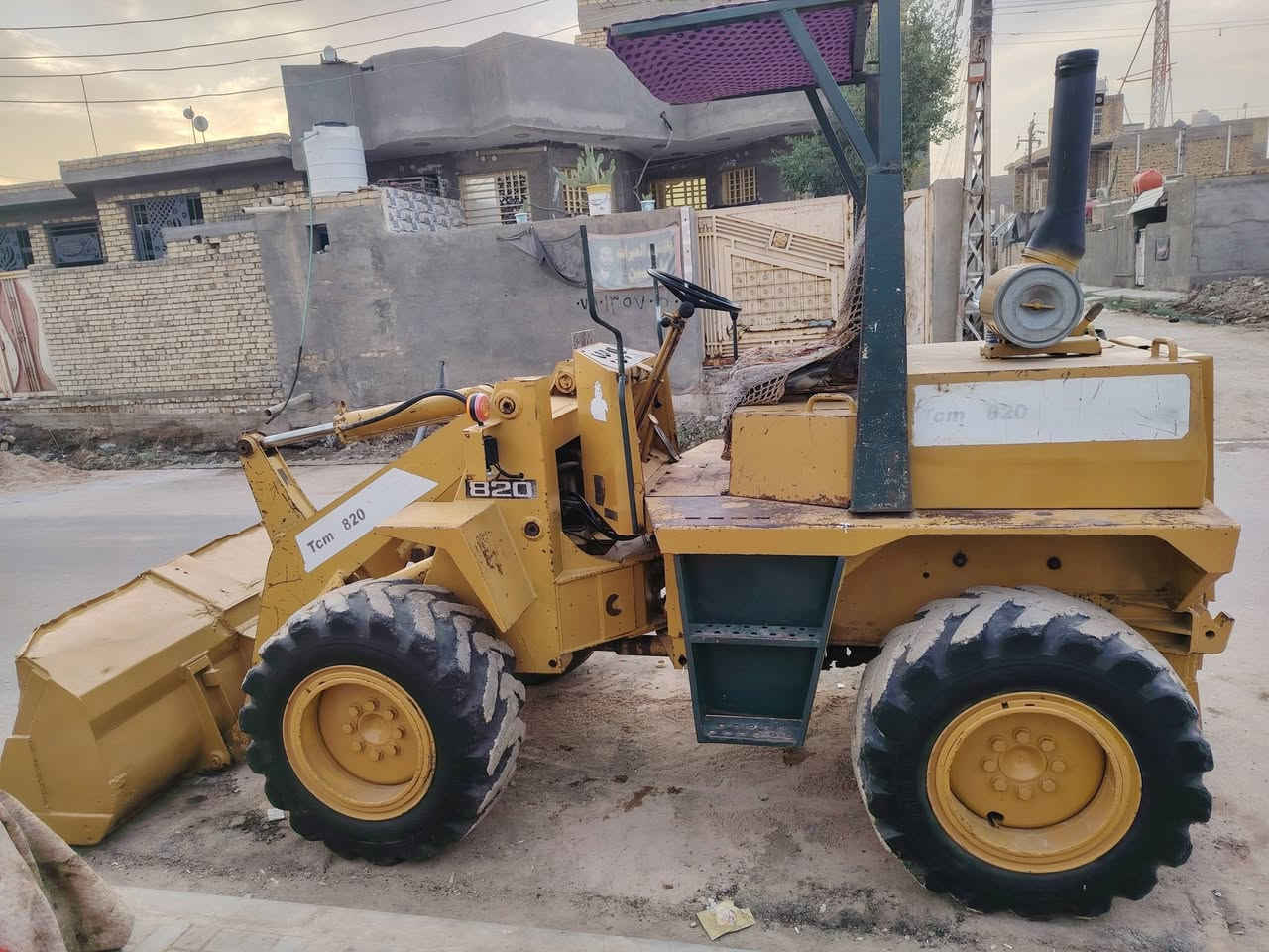 السلام عليكم للبيع شفل حجم 45تي سي ام ياباني جاهز لشغل رقم بغداد بسمي كير ومكينه توني شادهن  صينيه توني داكلهه بوش وبيامه مكاني ذي قار قضاء الرفاعي للاستفسار ***********
