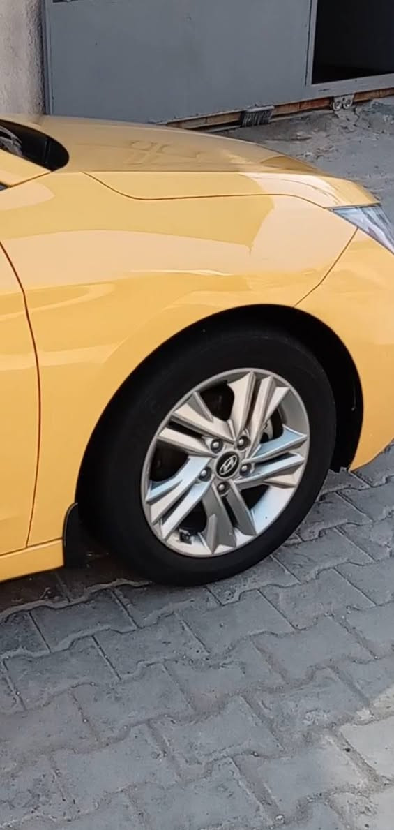 ويل للبيع حجم 16 نظيف كلش مال سياره الخاصه السعر 250 وبي مجال مكانه محافظه ميسان قضاء المجر الكبير  ***********
