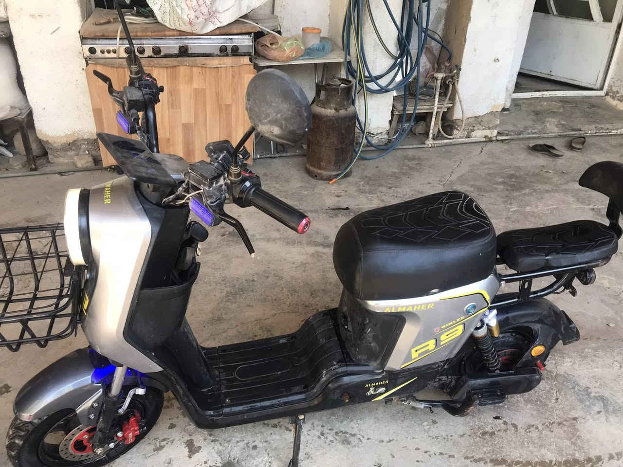 سلام عليكم دراجه شحن R9 5بطاريات السعر 450 وبيها مجال للستفسار خاص


**إذا كنت صاحب هذا الإعلان وتريد حذفه لأي سبب، رجاءا أرسل رسالة إلى الدعم الفني**