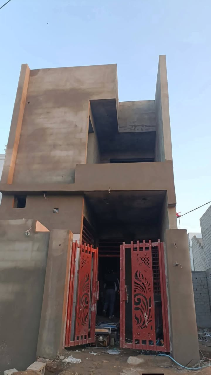 السلام عليكم لباخ اسمنت واجهيات اجراره  خشن وناعم سقل وتقطيع  كوبلنات  رقمي موجود بلخدمه *********** كربلاء
