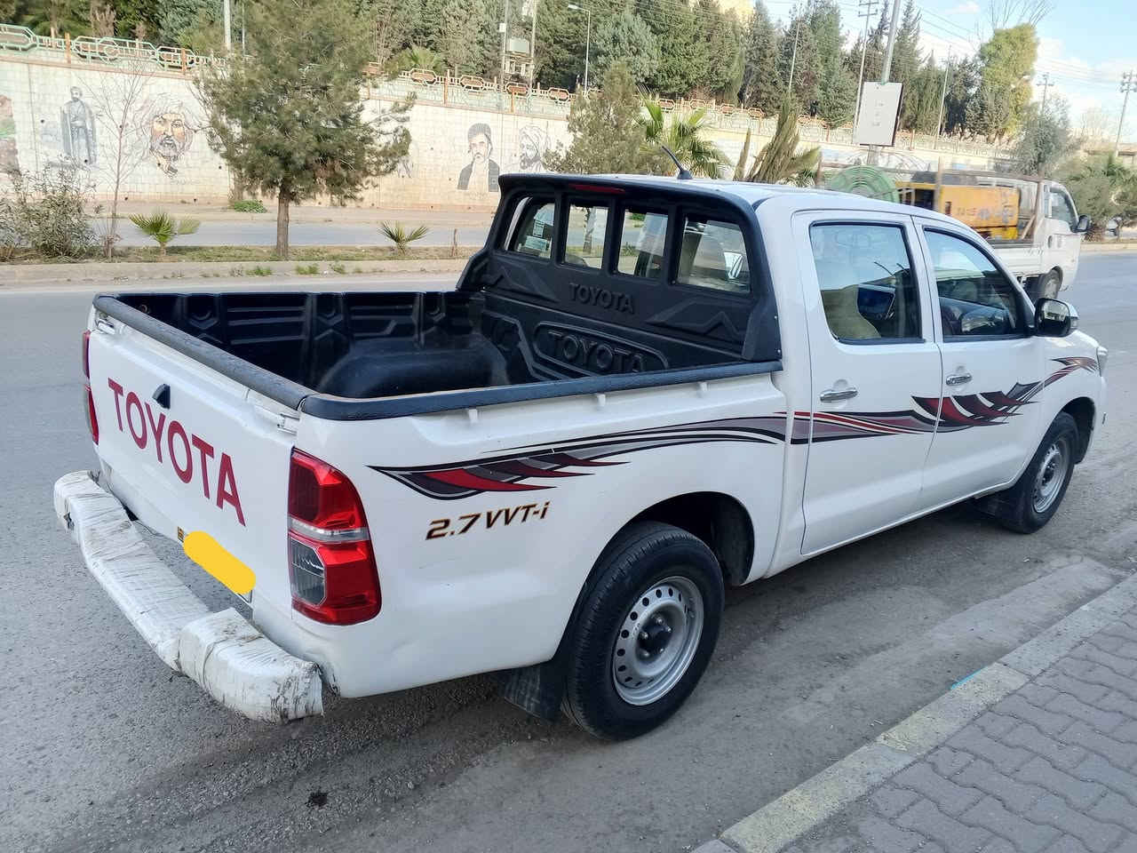 مەرزیە 2012.........150 گەڵا...😇
ڕەقەم و سەنەوی تا 2027/4 تازەیە ....غەرامە بەشەرت
پارچە ڕەشە لەسەر ساغی ...شان و سەقف بەشەرت 😀
ناوسوور....شاشە ئایپاد...😜 کامێرا....سوکان ڤۆلێۆم...
مەکینەی کراوەتەوە ...275 هەزار ڕۆشتوە .....
*********** واتسئەپ......ماڵی دۆستە ...
*********** ڤایبەر......بێ کێشەو موشکیلەیە 😘
