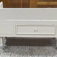 سرير اطفال • ١٠٥×٥٧×٧٠سم • نظيف