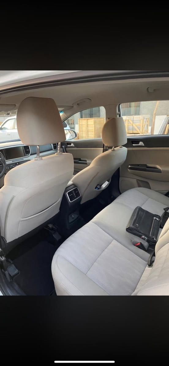 كيا سبورتج 
مديل 2022
خليجي 
محرك 2400
سياره ماشية 76000
بغداد الدوره 
السعر 185
***********
