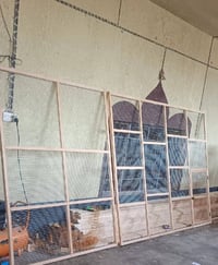 واجهات حمام • تفصال حسب القياس • ترتيب فتحات