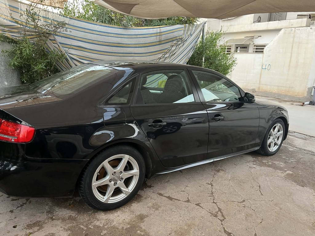 Audi 2012
گاز مەکینە 20 توربۆ گێر عادی سەیارەکە زۆر خاوێنە سەنەویەو ڕەقەمی نوێیە بەناوی خۆمە بێ کێشەیە بێشو دواوەی توندو تۆڵە تازە کراوەتەوە ، پاتری نوێیە چوار تایەی تازەیە ڕەشی قەتران ، 4 پارچەی سبوخە بێ ژۆرێ بێ ئێرباگ  پێشو دواوەی کەپسە ،گاز زۆر کەم دەخوات زۆر بە هەڵمەتە ، مواسەفات ، کوشن هیتەر ، چوار جامی کارەبا تعدید سورعە بەخی ئاو لاید زینۆن ، لێزەری دواوە بیلادی بێ مەسروفە ، أربيل, العراق


**إذا كنت صاحب هذا الإعلان وتريد حذفه لأي سبب، رجاءا أرسل رسالة إلى الدعم الفني**