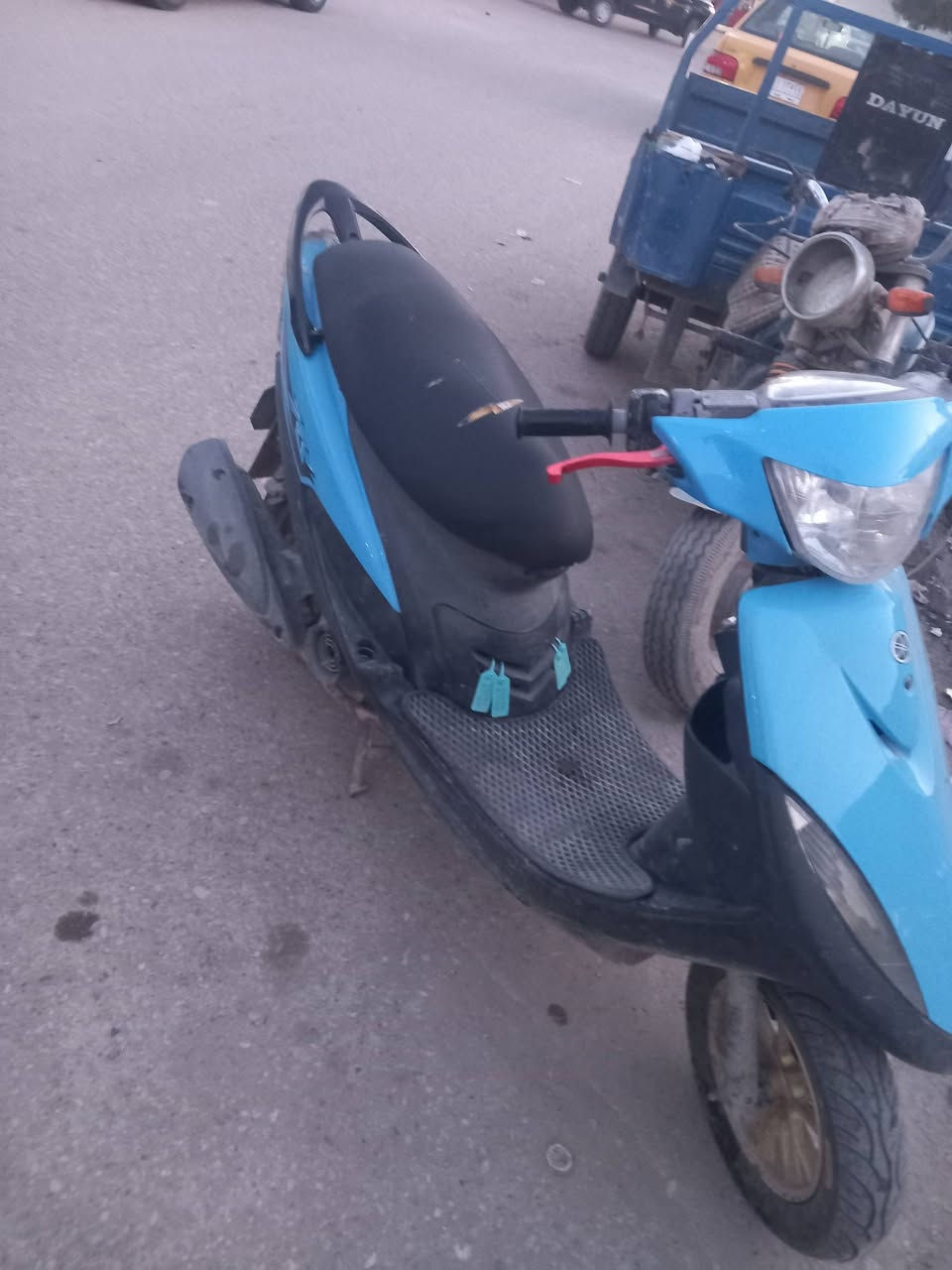 السلام عليكم دراجه للبيع نضيفه انضف من الصور سعرها500 وبيها مجال اتصل وتدلل***********3
