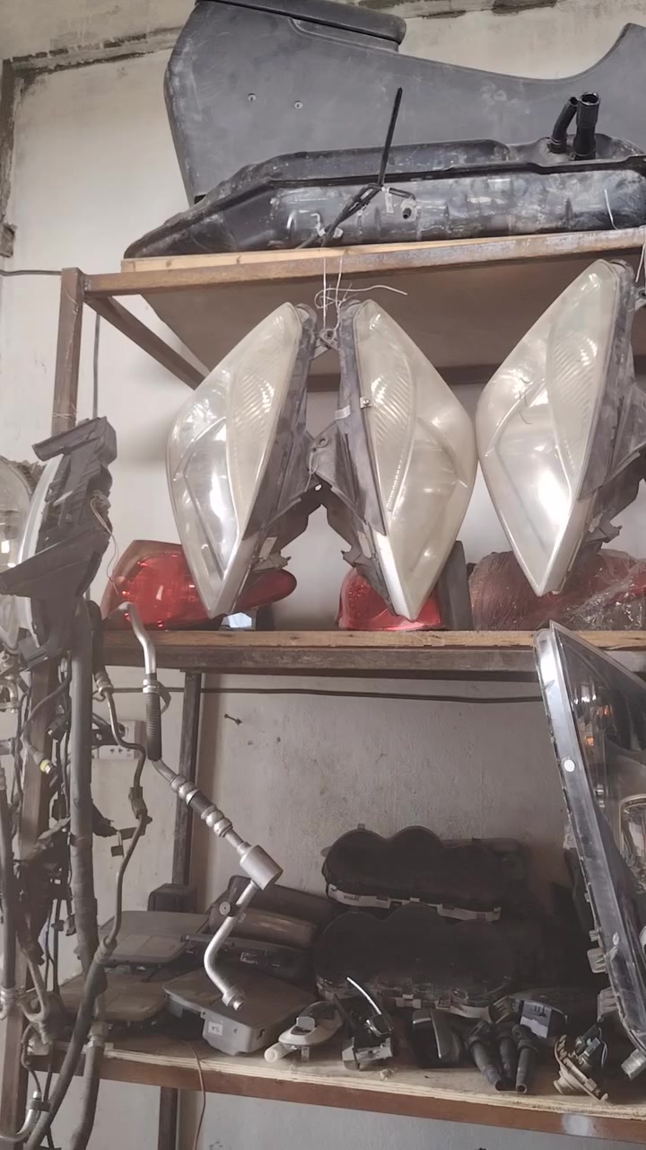 تتوفر ادوات احتياطيه كوريه حله نادر الحي الصناعي مجاور بانزين خانه العرفان مجمع اياد السلطاني *********** نادر الثالثة مقابل شركة العراق اكو خدمه توصيل كافه انحا العراق اتصل وبخدمتك
