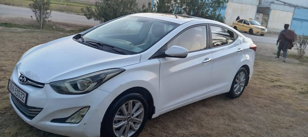 السلام عليكم للبيع الانتره موديل 2015 محرك 1800 رقم نجف دولي موصفات فول 1/1  السياره مكفوله كفاله عامه.  حداديه تخم تاير مكينه تبريد تتفئه خير من الله.  المكان النجف اي ستفسار ***********
